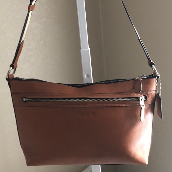Coach Unisex Crossbody/Shoulder Bag Euc